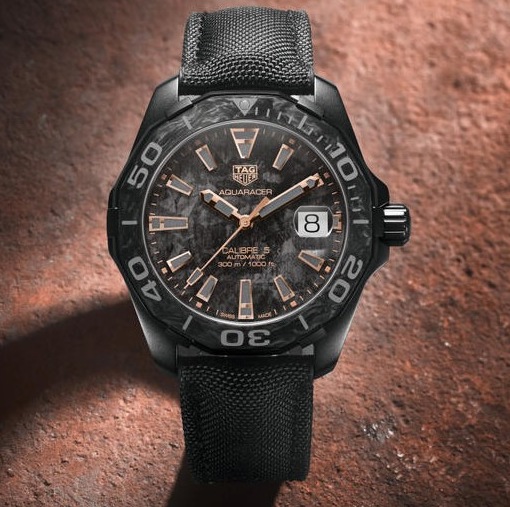 TAG HEUER AQUARACER CARBON WATCH best view