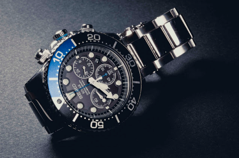 diver watches under 200