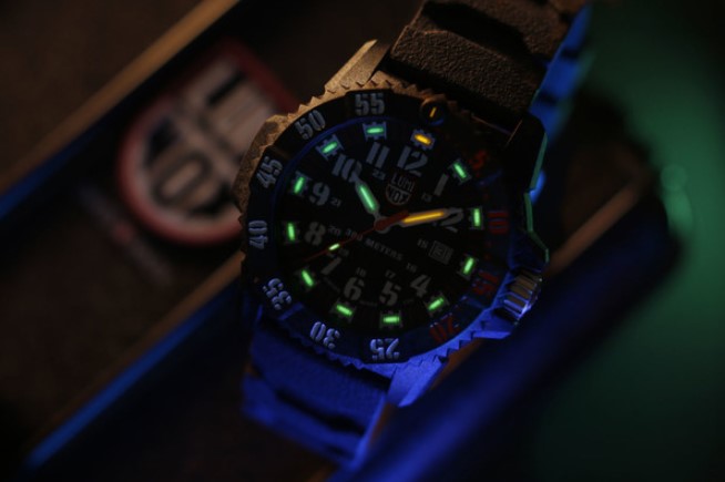 Luminox Master Carbon Seal 3803 Series Men's Watch night view 